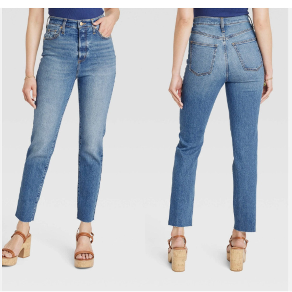 High-Rise 90's Slim Jeans Raw Hem Medium Wash NWT Universal Thread